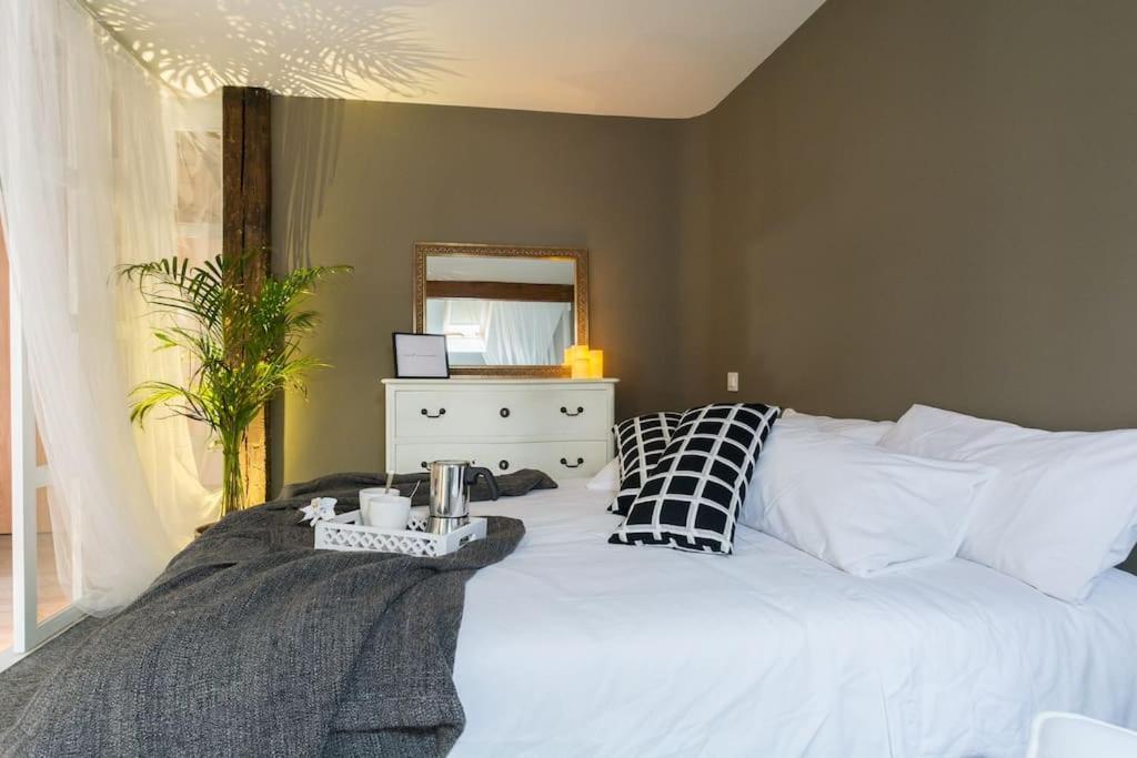 Sweet Surrender Apartment Santander Bagian luar foto