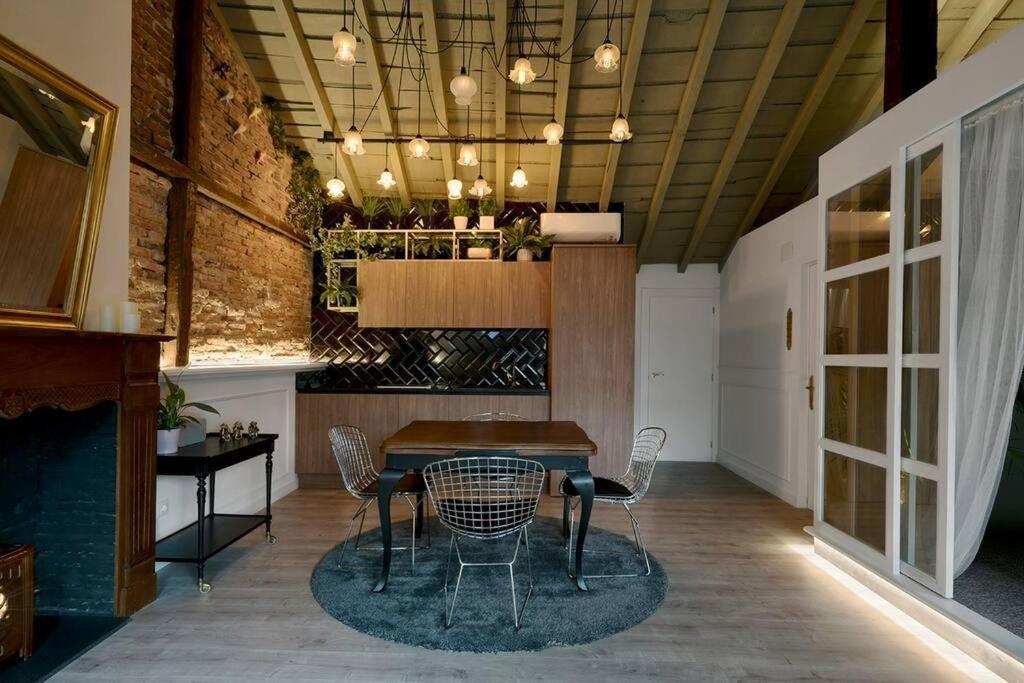 Sweet Surrender Apartment Santander Bagian luar foto